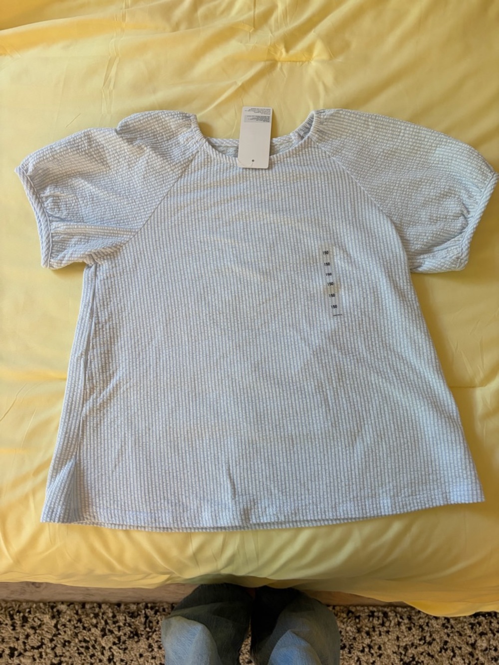 Uniqlo Light Blue and White Ribbed Short Sleeve Top